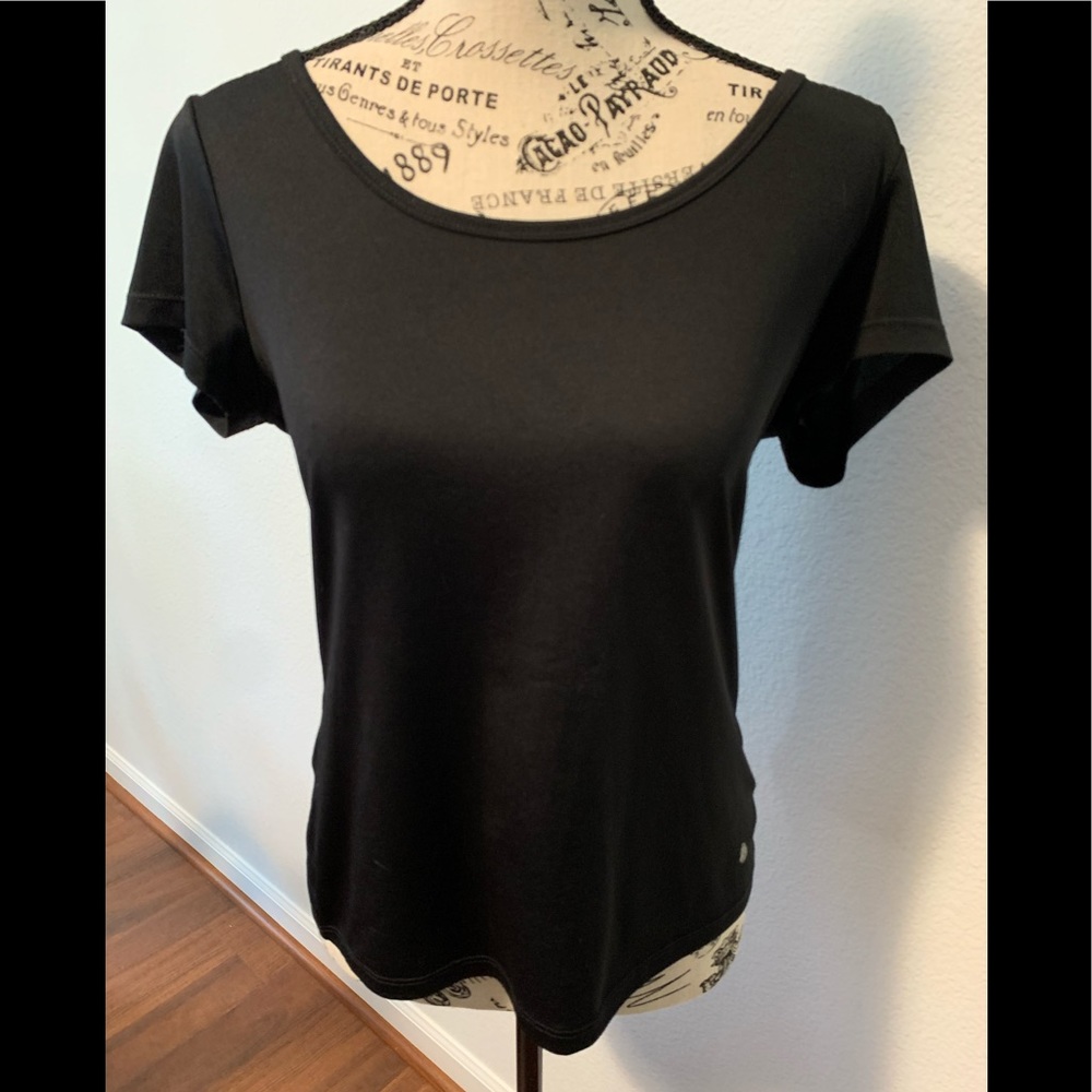 🌺Bally’s Size Small Black Workout Top